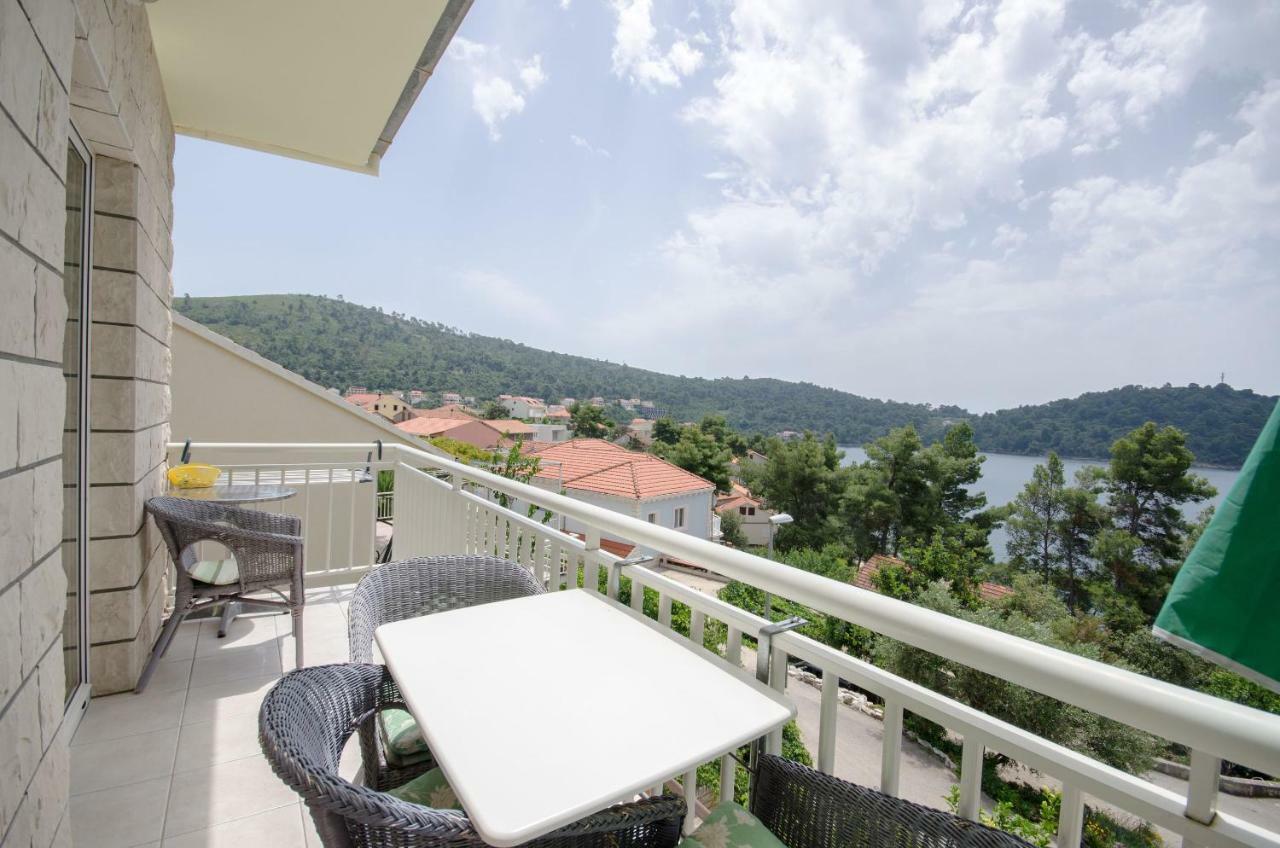 Apartments Marjan Brna Ngoại thất bức ảnh